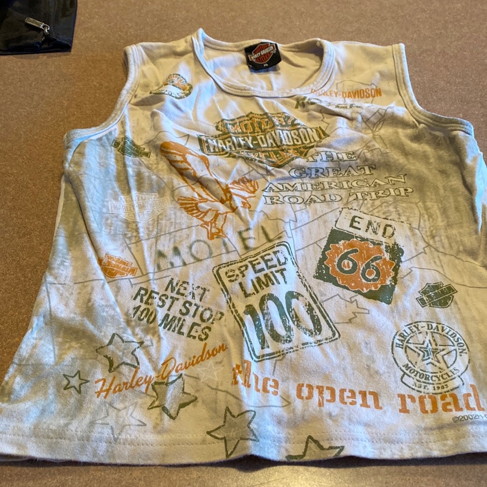 Sleeveless top